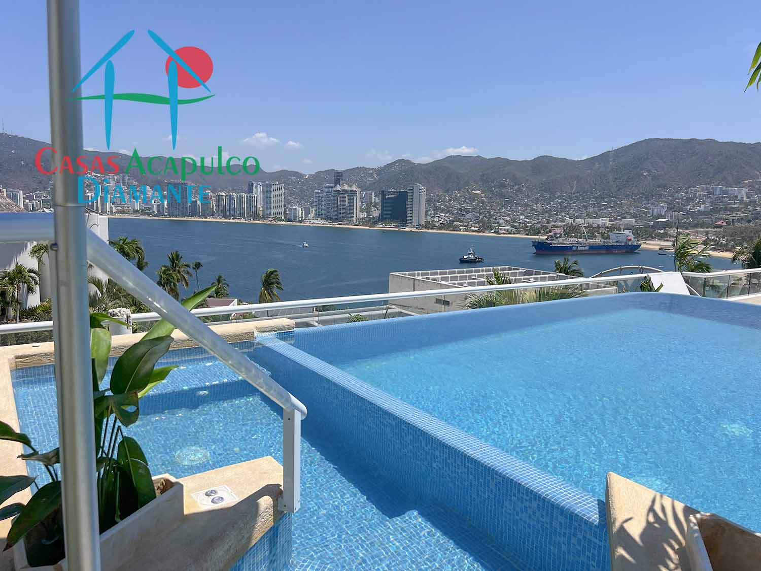 Villa Sahasrara - Alberca y jardín 17